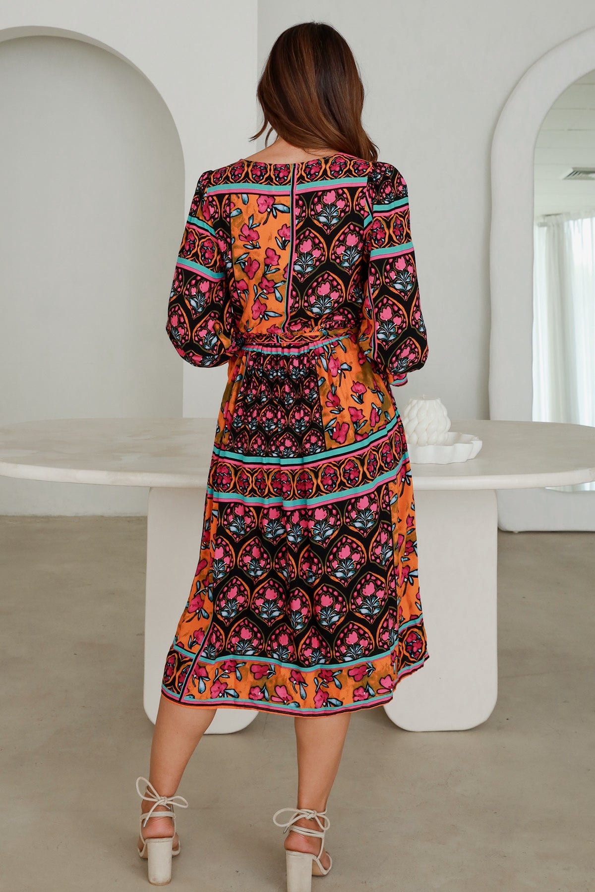 Leona Long Sleeves Midi Dress